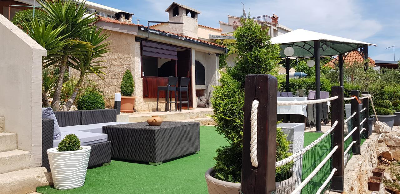 קאפריה Apartments Miranda מראה חיצוני תמונה