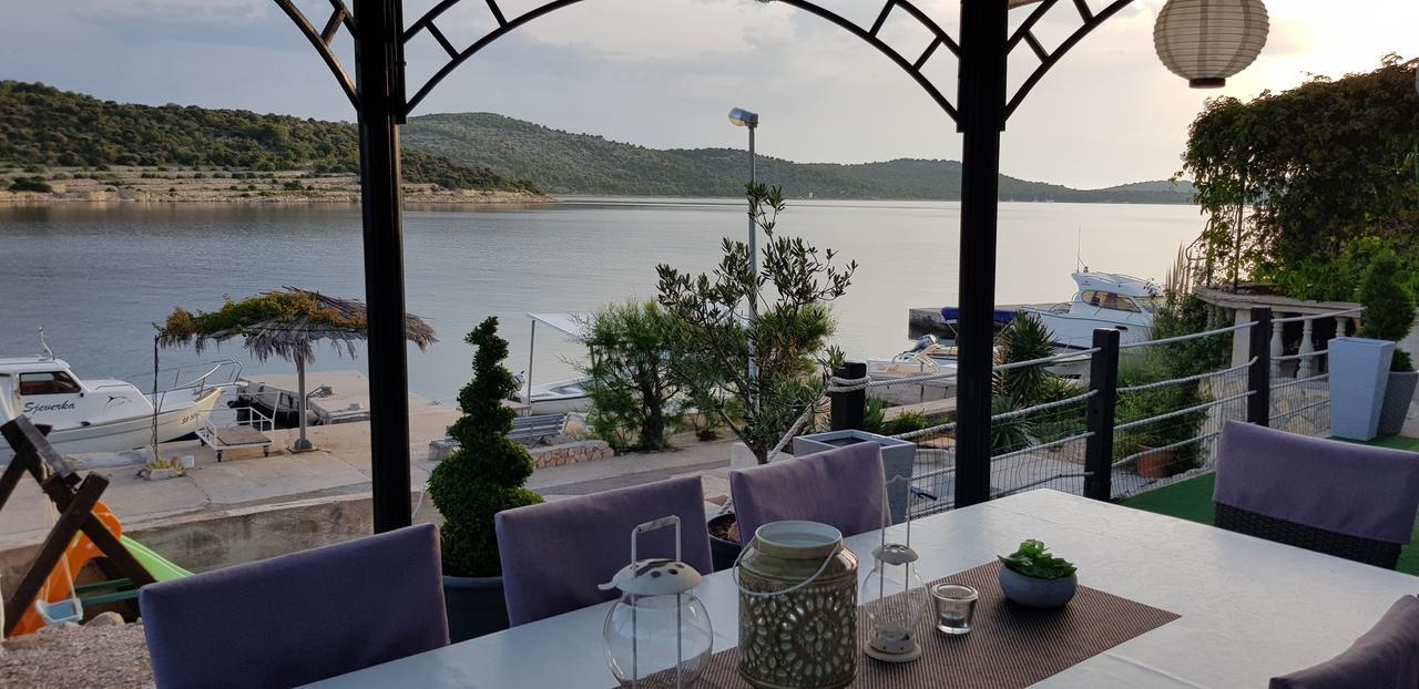 קאפריה Apartments Miranda מראה חיצוני תמונה