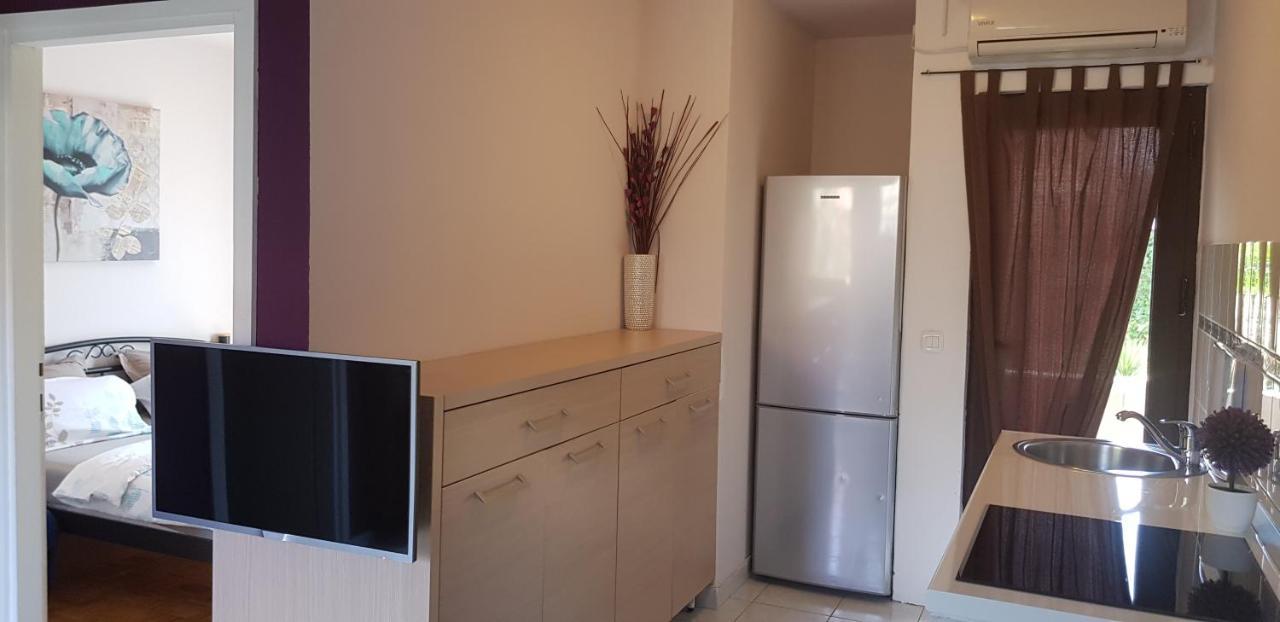 קאפריה Apartments Miranda מראה חיצוני תמונה